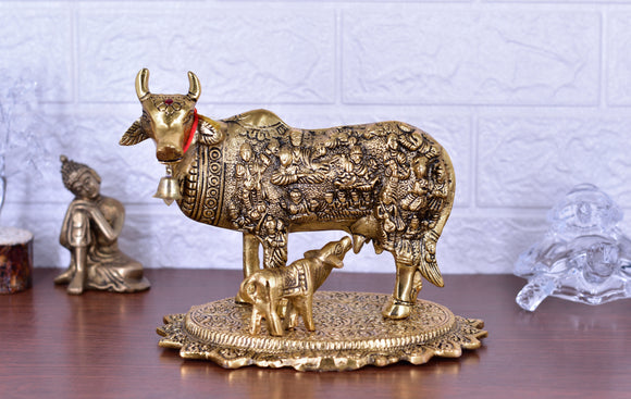 White Whale Large Kamdhenu Cow with Calf Figurine Decorative Gift Item