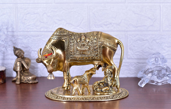 White Whale Large Kamdhenu Cow with Calf Figurine Decorative Gift Item