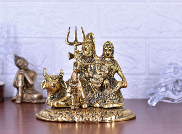 White Whale Shiva Parvati Ganesh Idol Shiv Parivar Metal Murti Statue