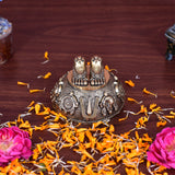 White Whale Superfine Brass  Lord Tirupati Balaji Lord Venkateshwara Feet with sangu chakara Namam  Feet Charan Paduka 