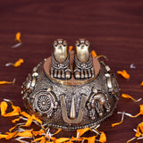 White Whale Superfine Brass  Lord Tirupati Balaji Lord Venkateshwara Feet with sangu chakara Namam  Feet Charan Paduka 