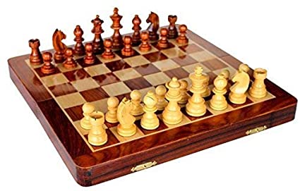 White Whale Handmade Travelling  Magnetic Wooden Chess 7
