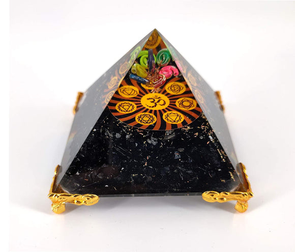 White Whale Tourmaline Orgone Pyramid Energy Generator Reiki Healing Crystal Chakra With Gold Stand Feng Shui Pyramid