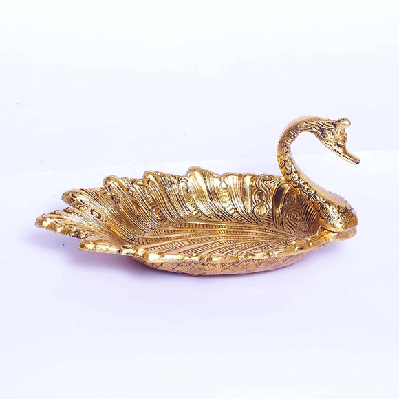 White Whale Metal Solid Tray Bowl (19 x 9 x 10 cm, Gold)