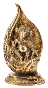 White Whale Brass Lord Mangalkari Ganesha Sitting On Lotus Bhagwan Idol Ganesha Statue Ganpati Murti Home Decor